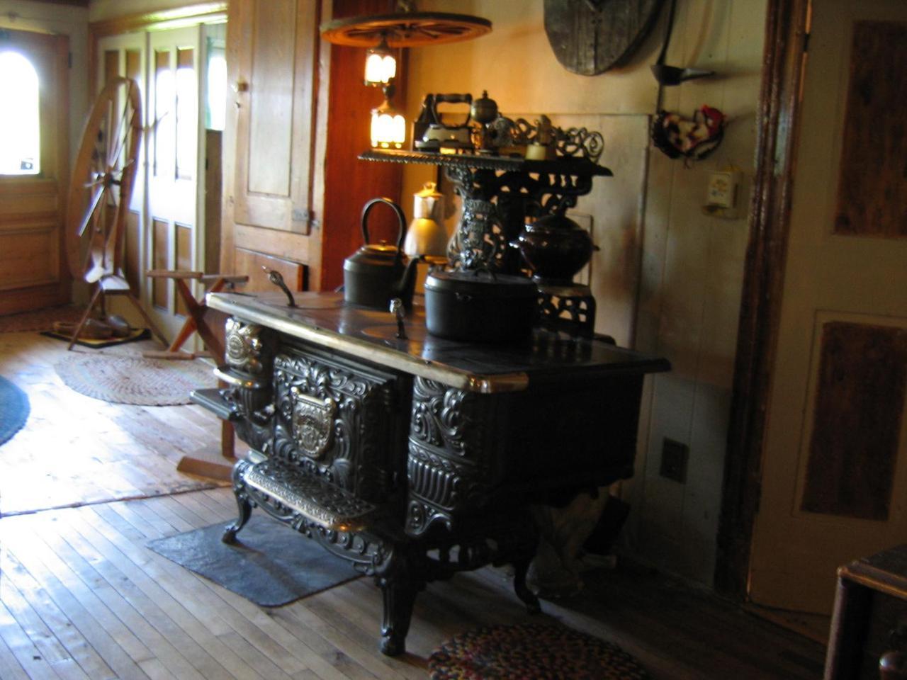 Au Vieux Foyer Acomodação com café da manhã St-Pierre-de-l'Île-d'Orléans Exterior foto